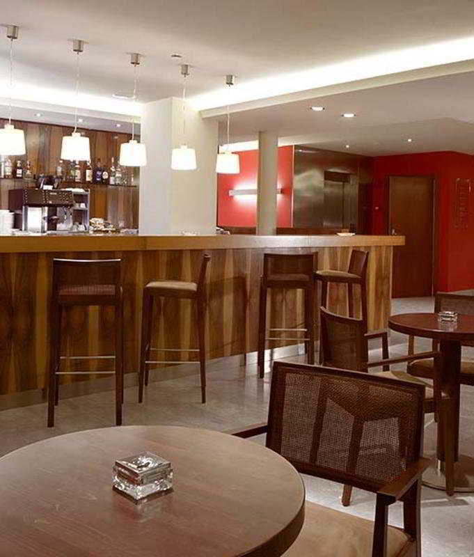 Hotel Mu 라코르티나다 레스토랑 사진