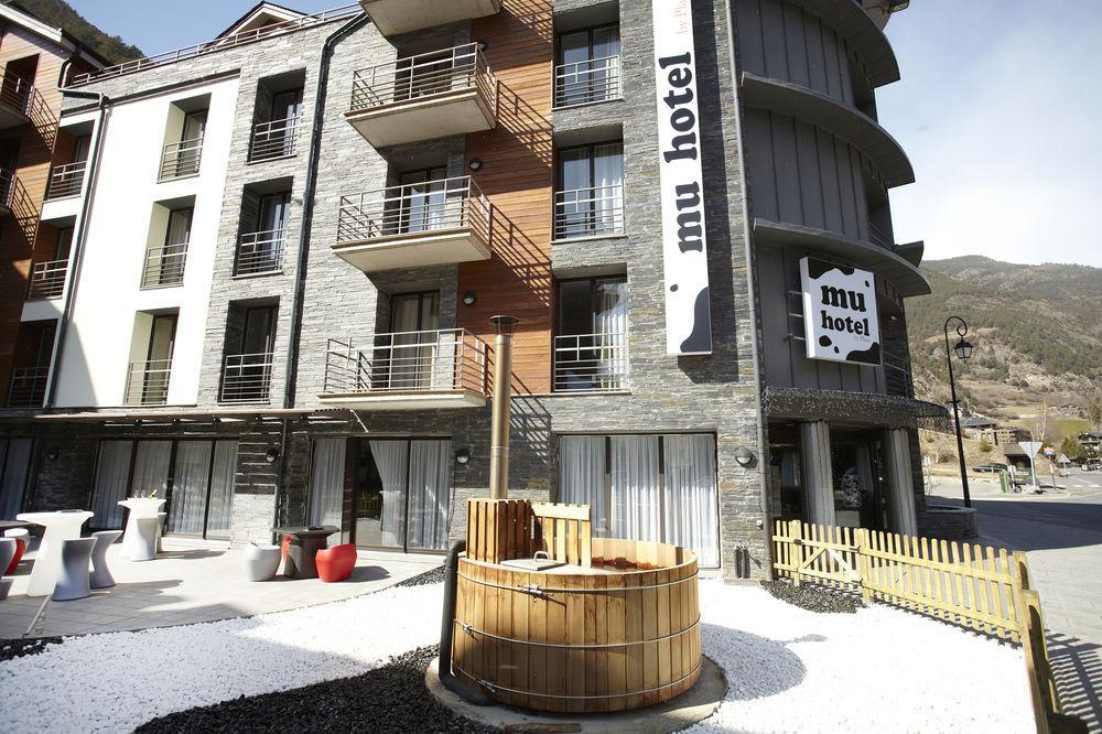 Hotel Mu 라코르티나다 외부 사진